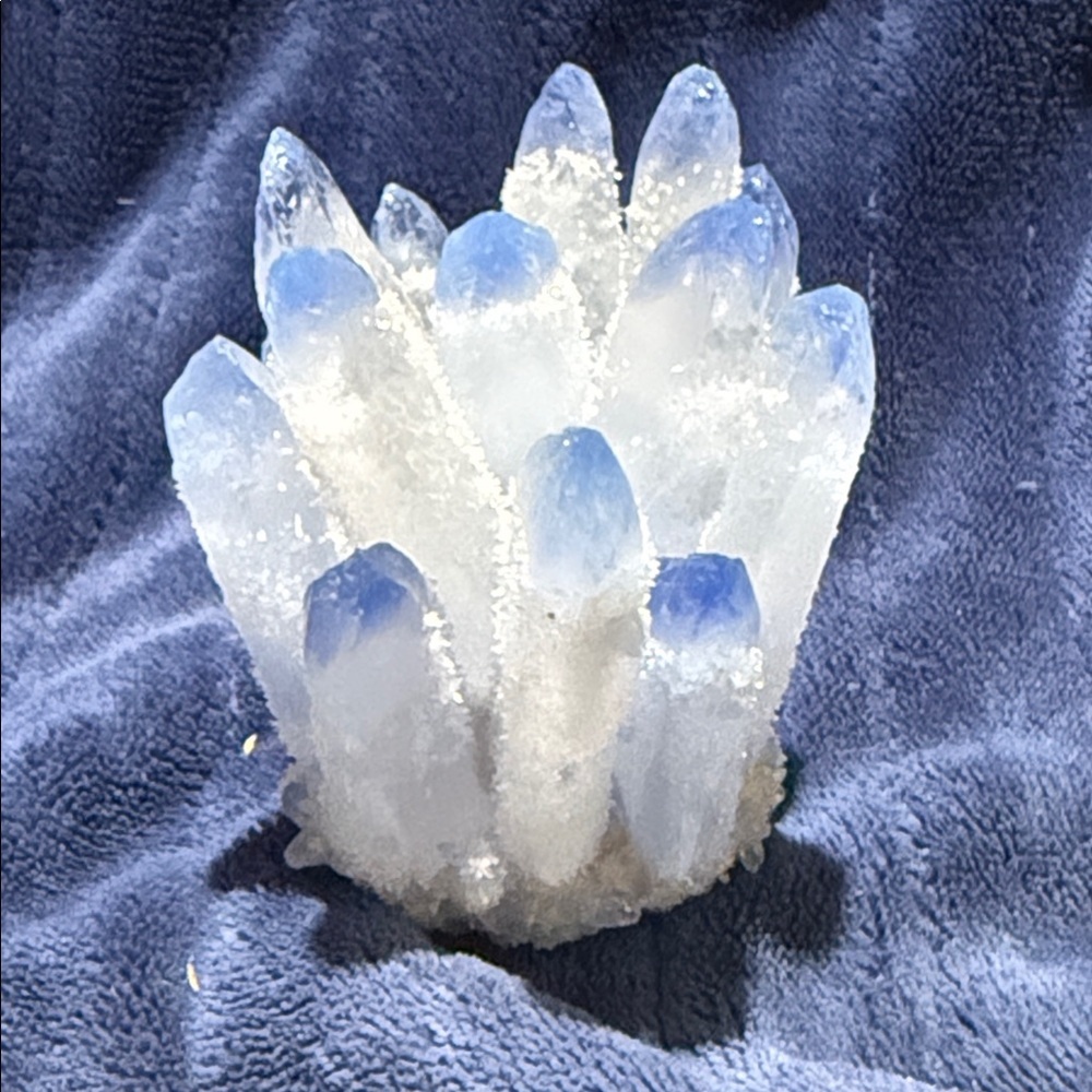 Clear Blue-Tipped Quartz Cluster - Picture 5 of 9